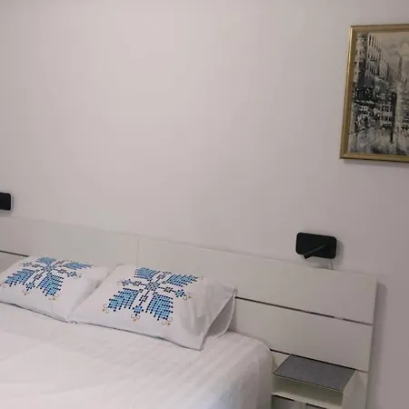 Apartment Mary Apartament Mamaia Navodari